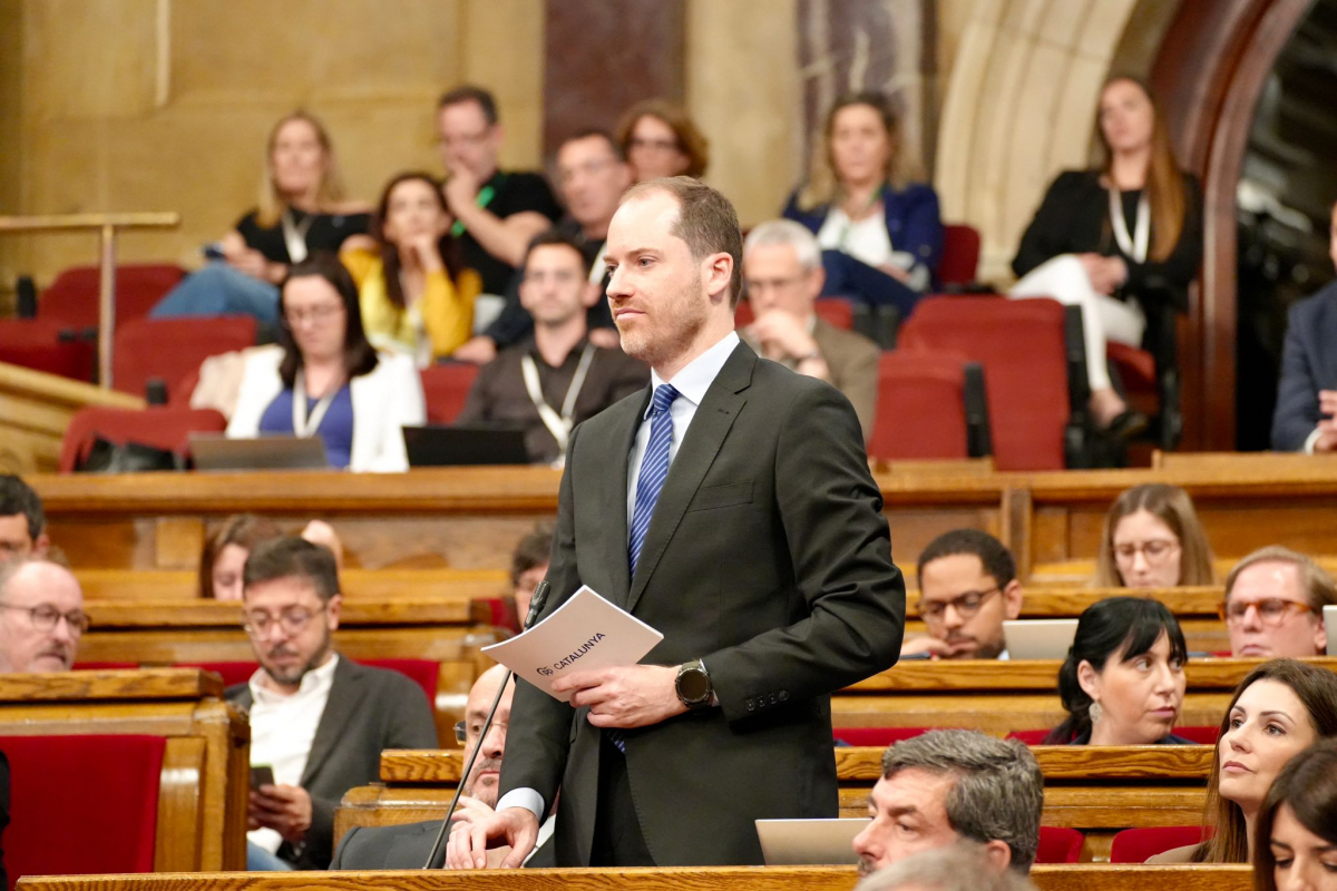 Juan Fernández a Parlon: “Están más preocupados por expulsar policías de Cataluña que por expulsar delincuentes”